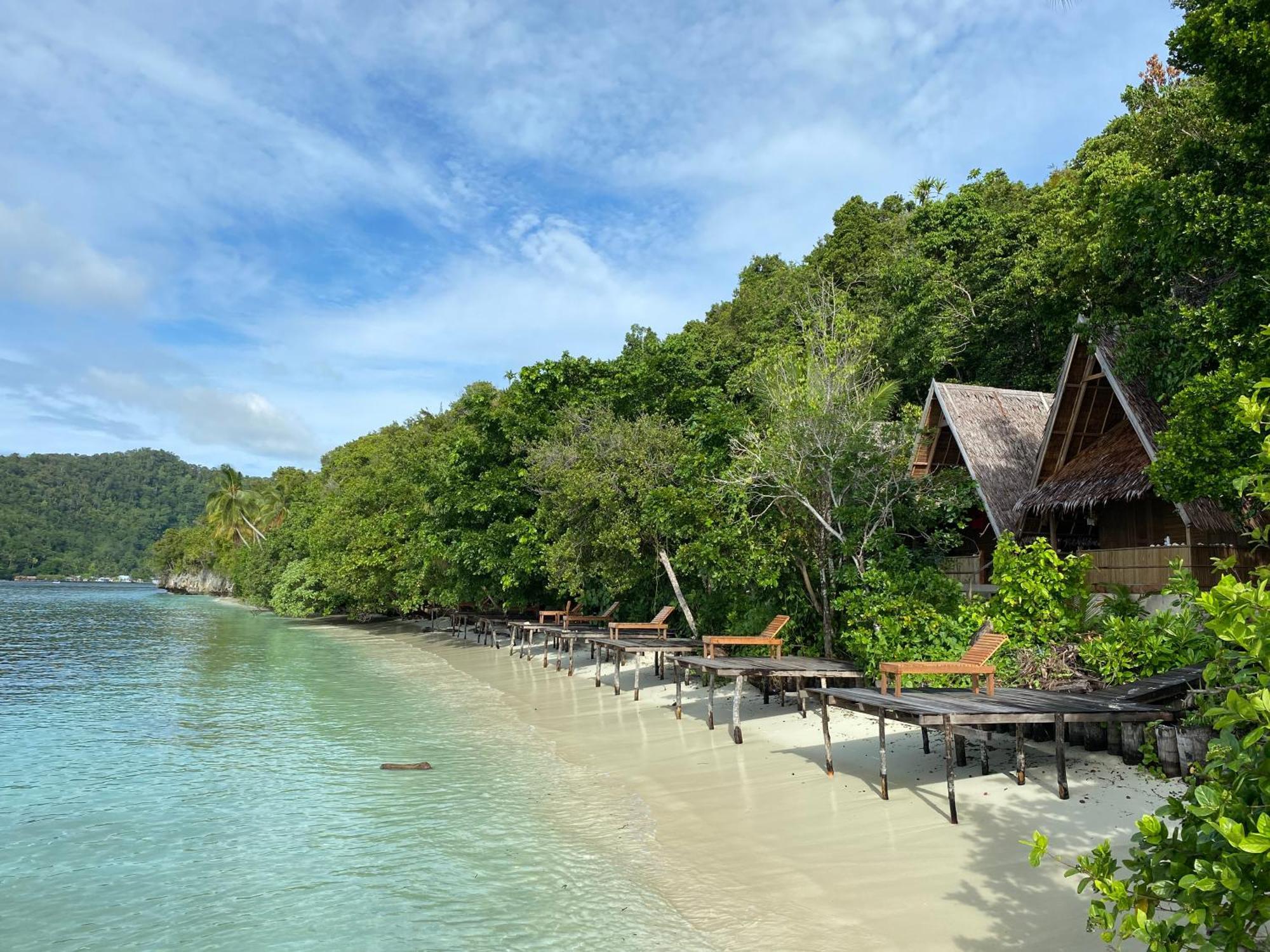 Warahnus Dive Homestay Kri Exterior foto